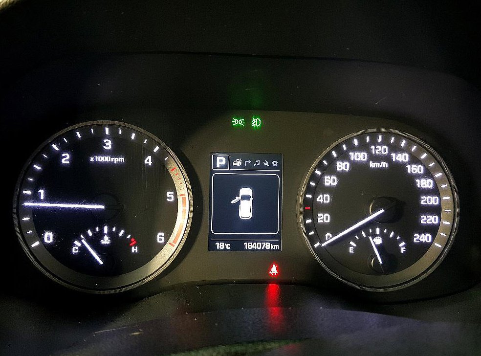 현대 투싼 디젤 1.7 2WD 사진 7