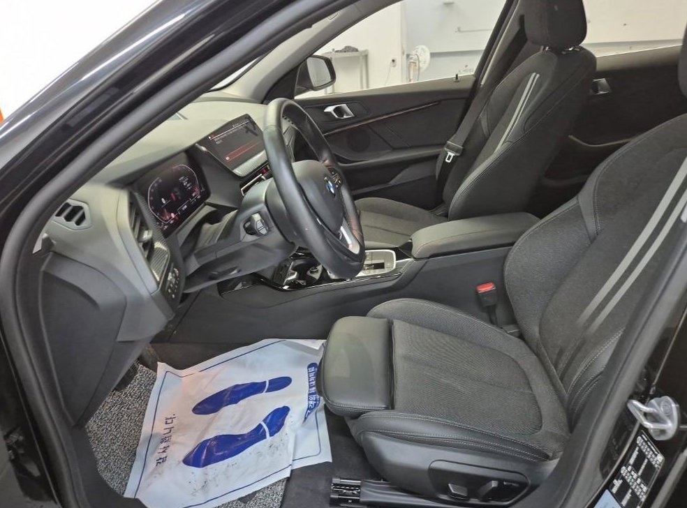 BMW 1시리즈 120i 스포츠 사진 11
