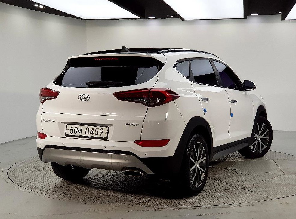 현대 투싼 디젤 1.7 2WD 사진 4