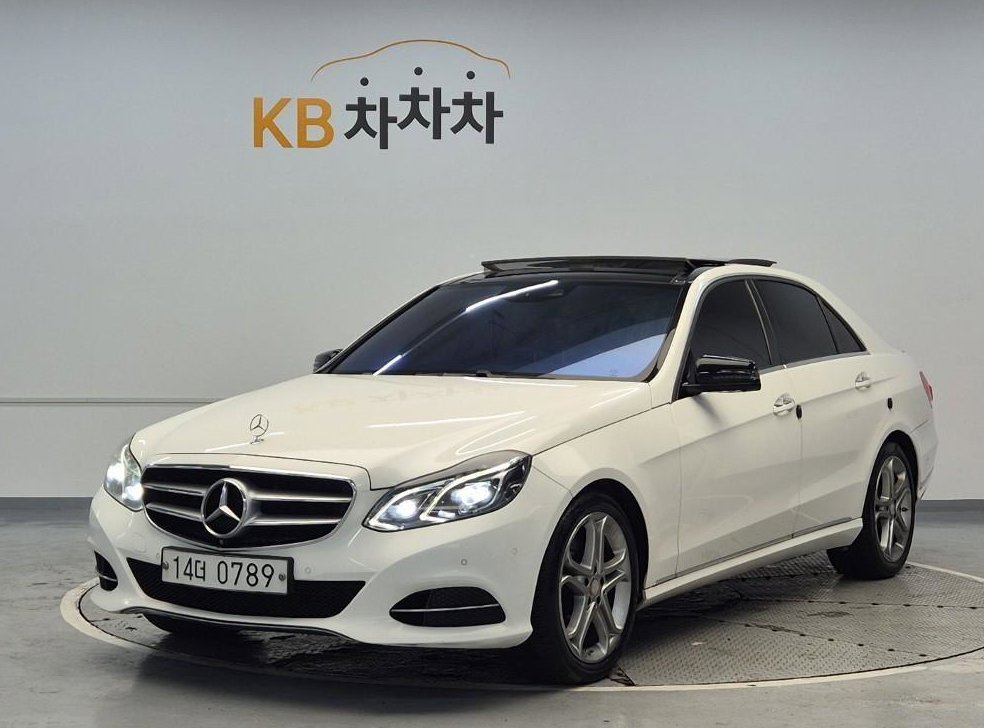 벤츠 E 클래스 E250 블루텍 4MATIC 아방가르드