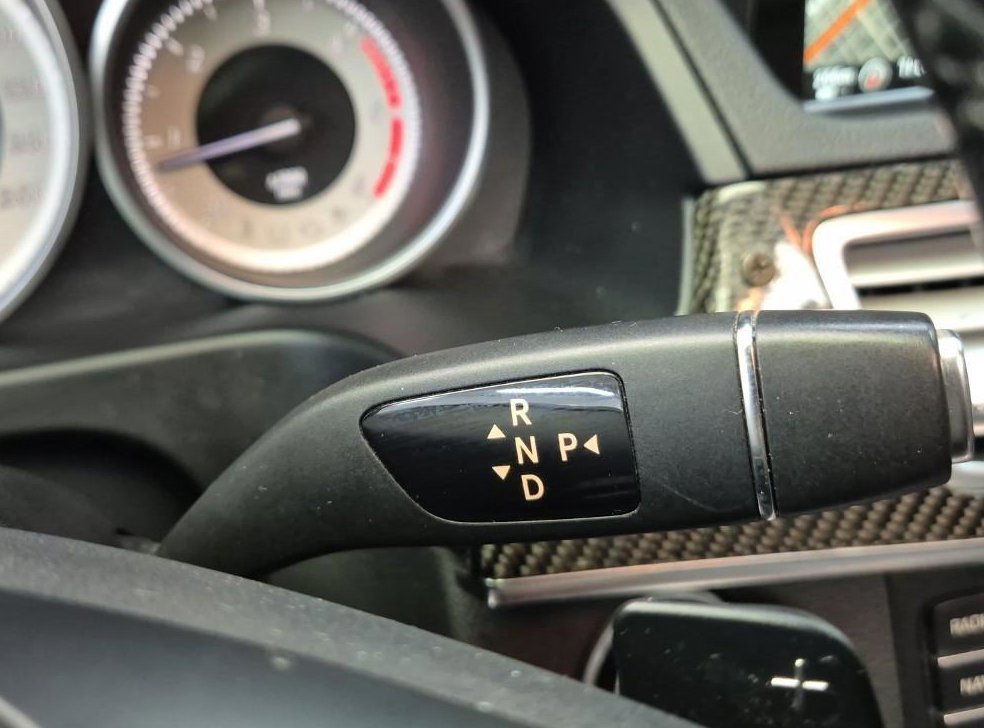 벤츠 E 클래스 E250 블루텍 4MATIC 아방가르드 사진 8