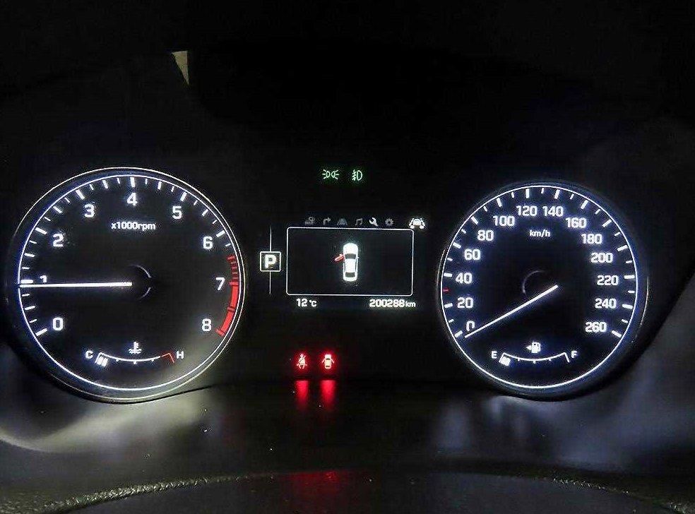 현대 제네시스 G330 프리미엄 AWD 사진 8