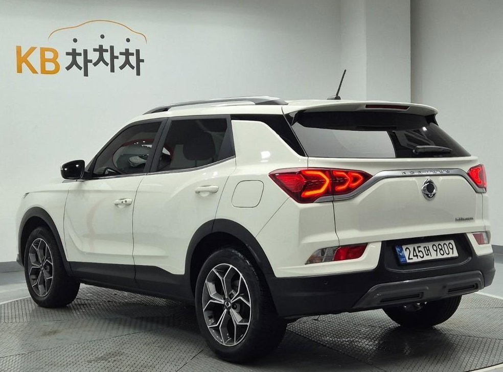 KG모빌리티(쌍용)  코란도 2WD 가솔린 1.5 C7 사진 2