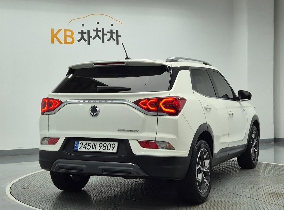 KG모빌리티(쌍용)  코란도 2WD 가솔린 1.5 C7 사진 3