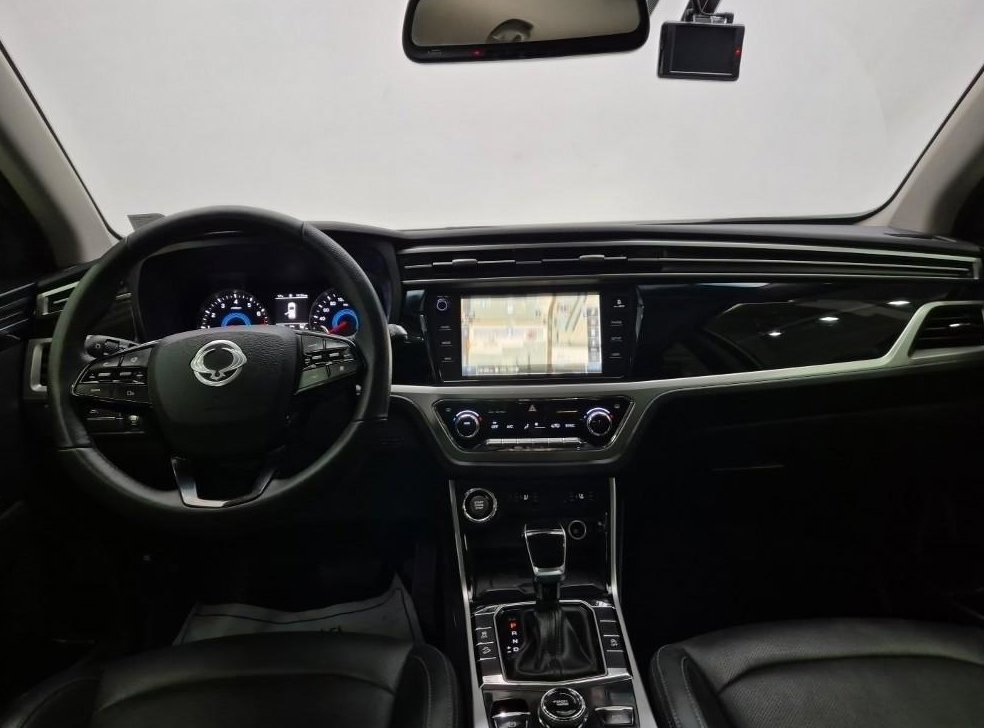 KG모빌리티(쌍용)  코란도 2WD 가솔린 1.5 C7 사진 6