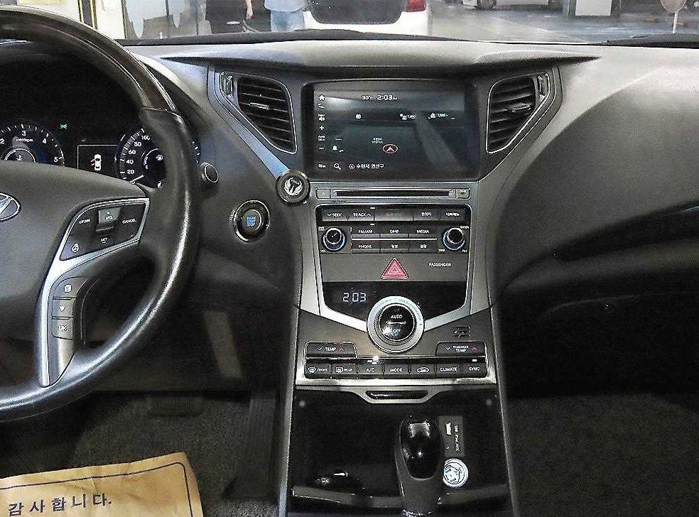 현대 그랜저 HG220 PREMIUM 사진 11