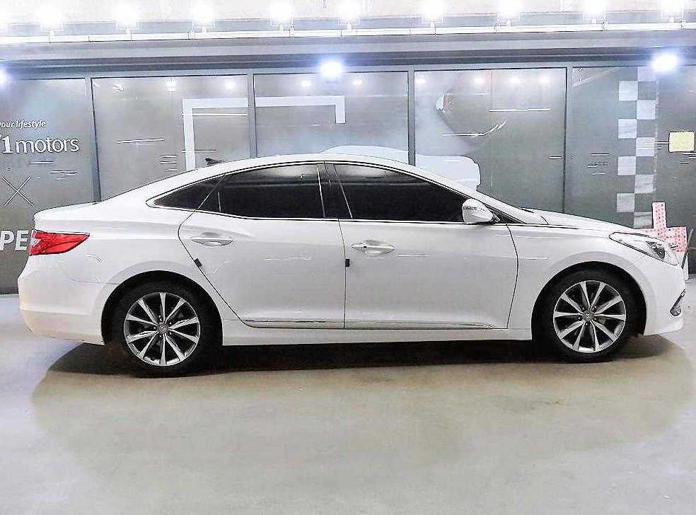 현대 그랜저 HG220 PREMIUM 사진 3