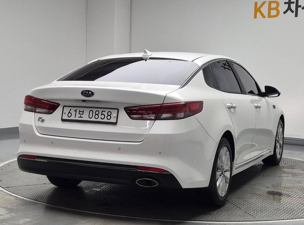 기아 K5 2.0 프레스티지 사진 3