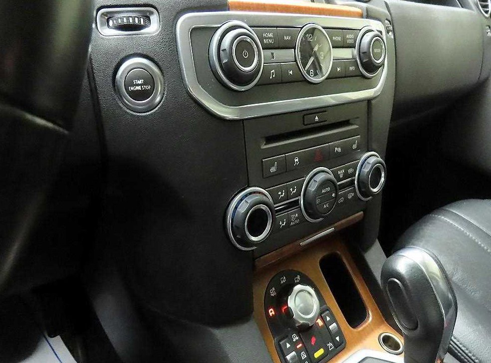 랜드로버 디스커버리 5.0 V8 HSE 사진 15