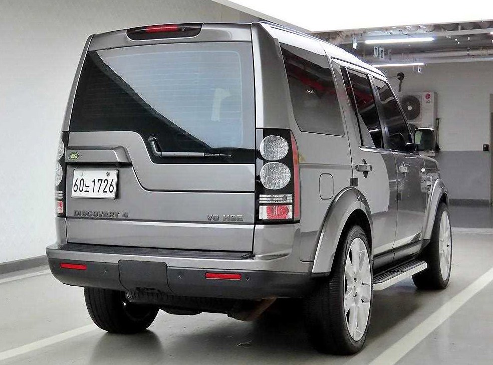 랜드로버 디스커버리 5.0 V8 HSE 사진 4