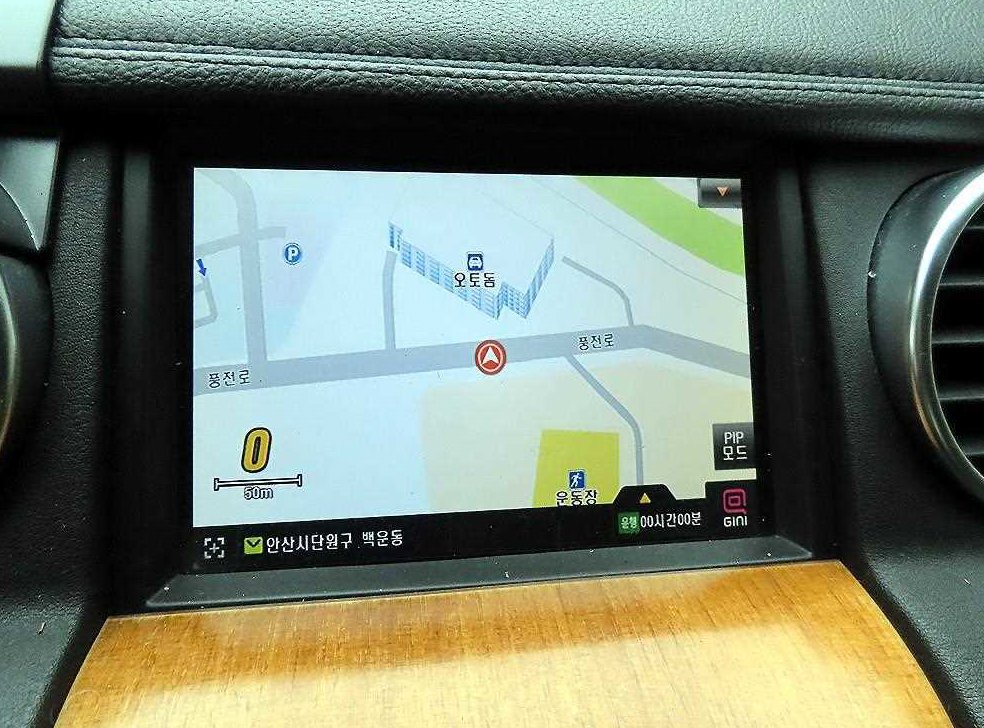 랜드로버 디스커버리 5.0 V8 HSE 사진 9