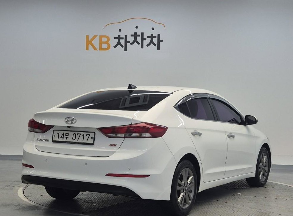 현대 아반떼 1.6 GDI 모던 사진 3