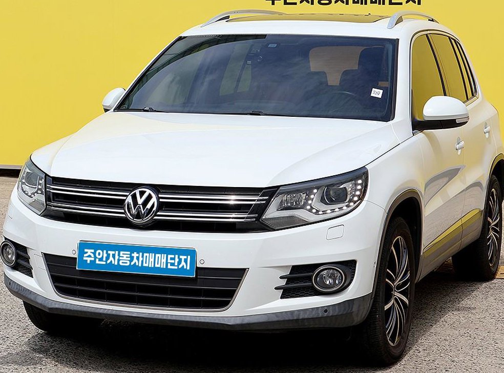 폭스바겐 티구안 2.0 TDI 프리미엄 사진 2