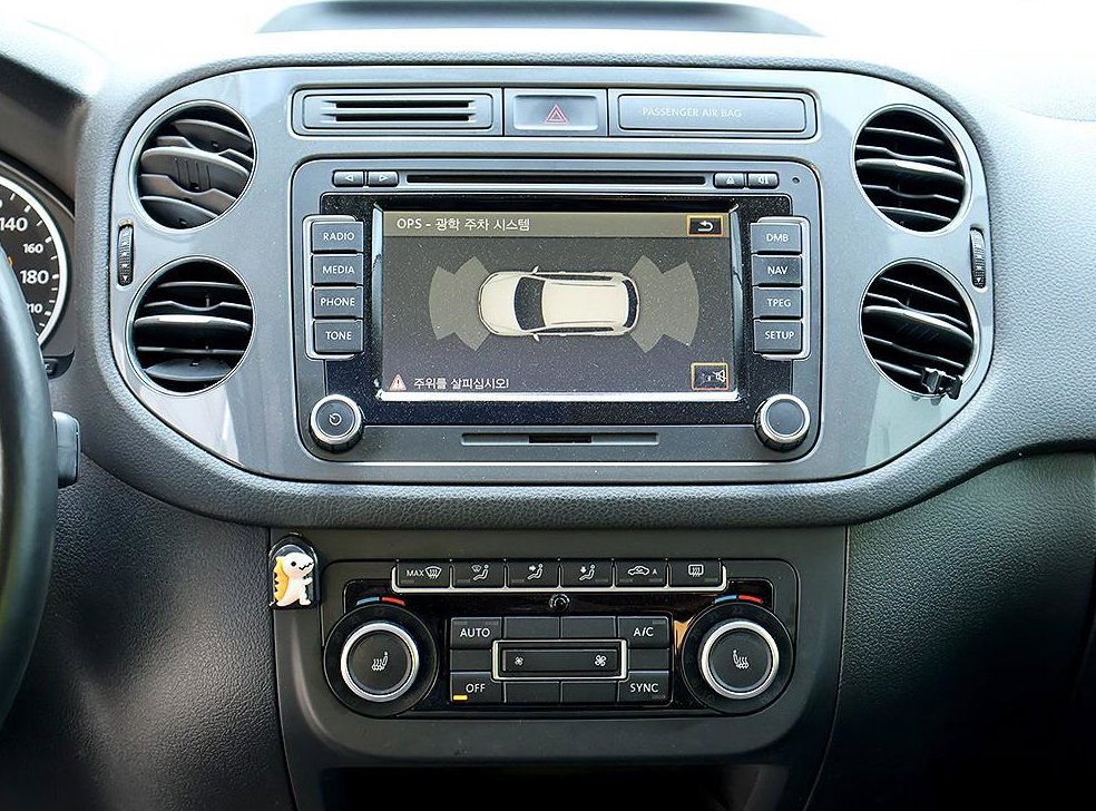 폭스바겐 티구안 2.0 TDI 프리미엄 사진 9