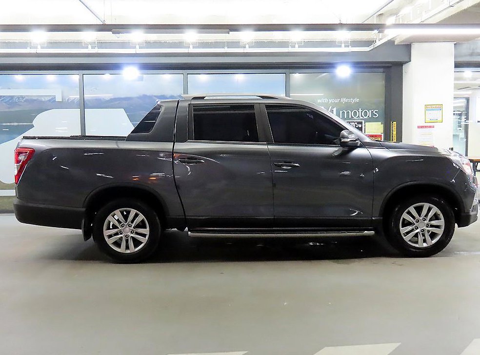 KG모빌리티(쌍용)  렉스턴 디젤 2.2 4WD 사진 3