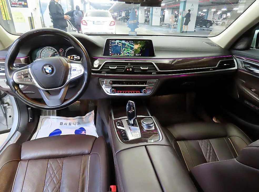 BMW 7시리즈 740Li xDrive 사진 10