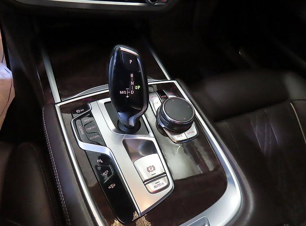 BMW 7시리즈 740Li xDrive 사진 12