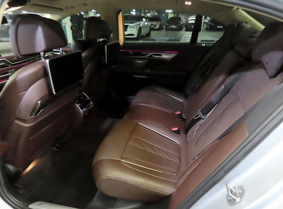 BMW 7시리즈 740Li xDrive 사진 8