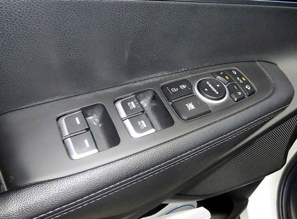 기아 쏘렌토 디젤 2WD 2.0 프레스티지 사진 13