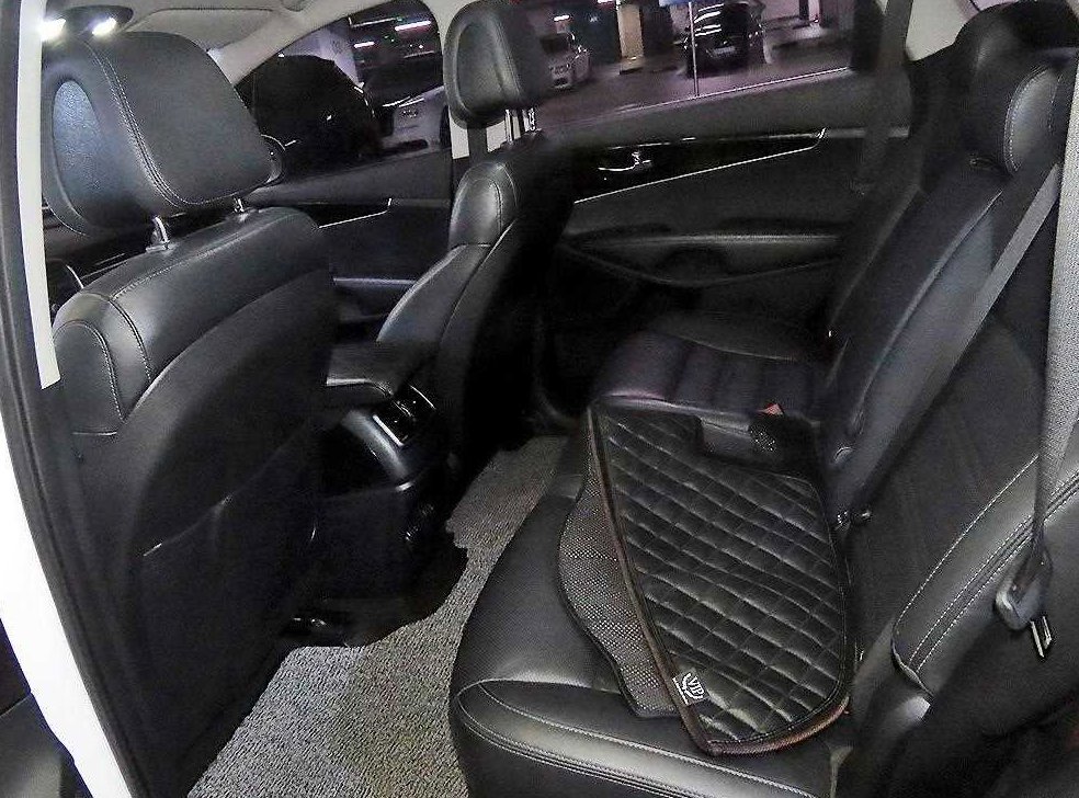 기아 쏘렌토 디젤 2WD 2.0 프레스티지 사진 7