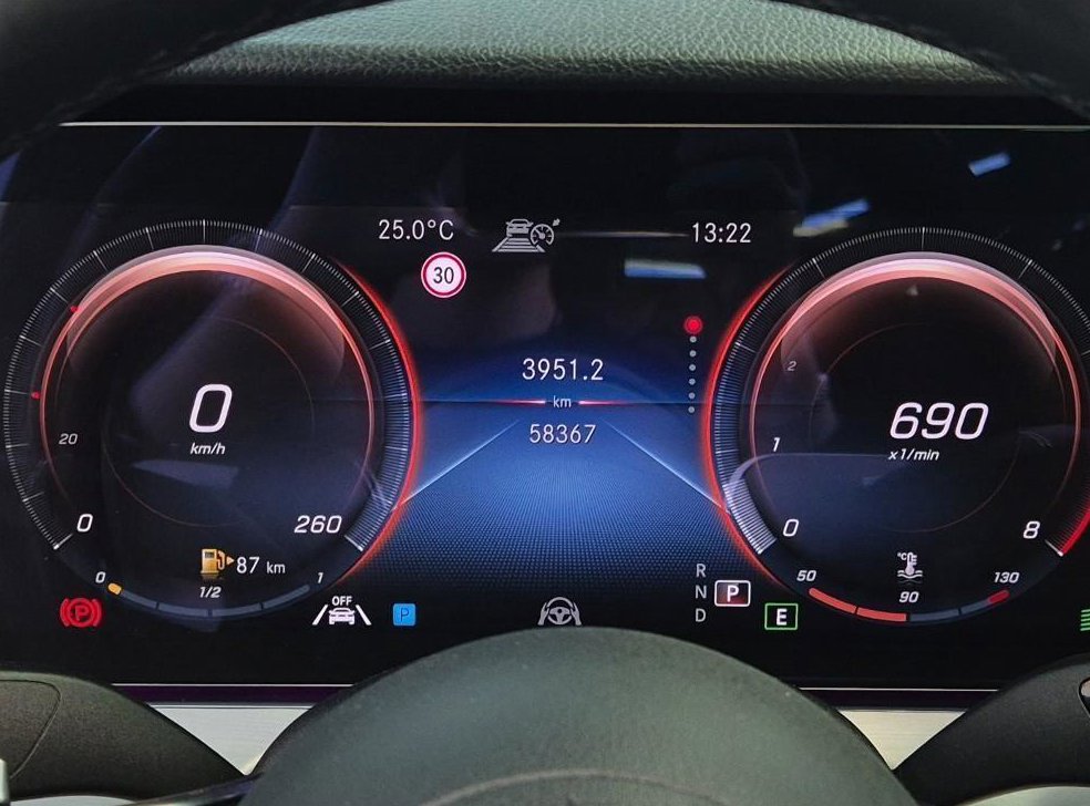 벤츠 E 클래스 E250 아방가르드 사진 6