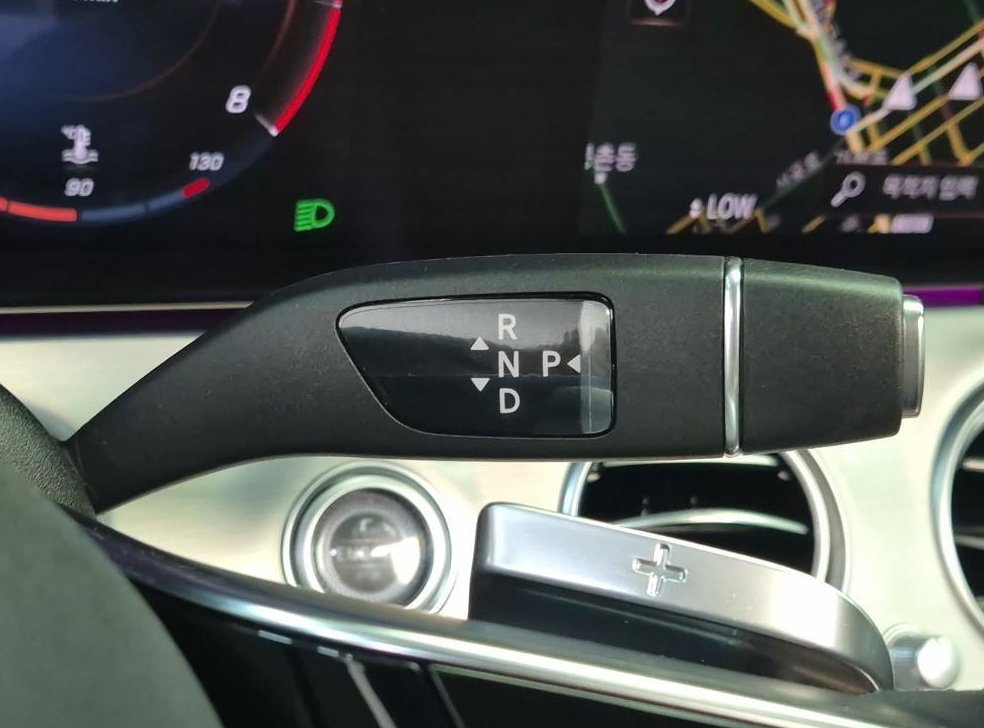 벤츠 E 클래스 E250 아방가르드 사진 8