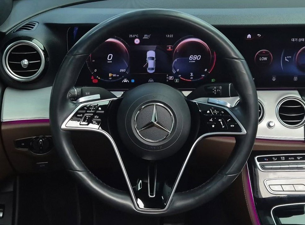 벤츠 E 클래스 E250 아방가르드 사진 9