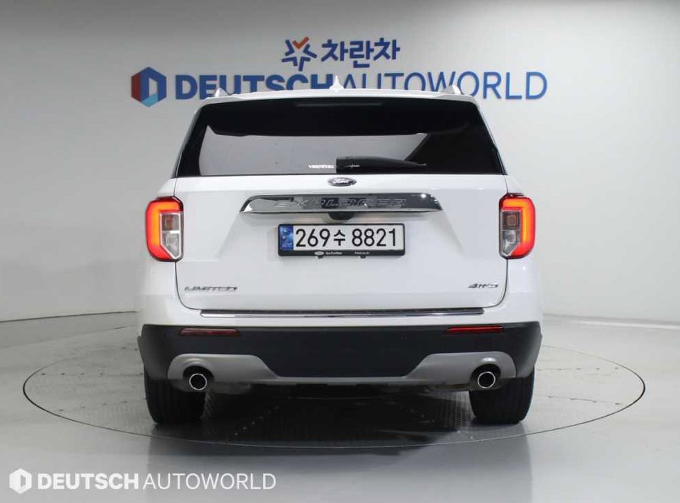 포드 익스플로러 2.3 AWD 리미티드 사진 4