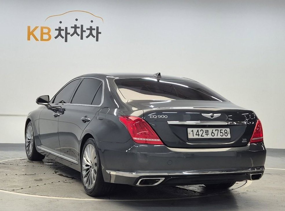 제네시스 EQ900 3.8 GDI AWD 사진 2