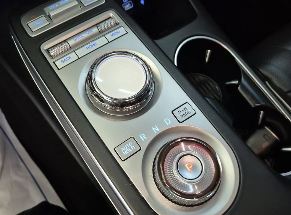 제네시스 GV70 2.5T 가솔린 2WD 사진 8