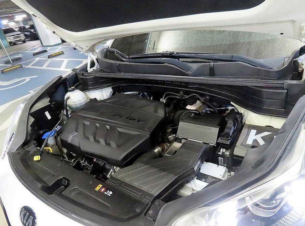 기아 스포티지 2.0 디젤 2WD 사진 19
