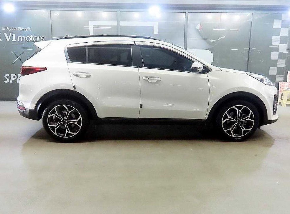 기아 스포티지 2.0 디젤 2WD 사진 3