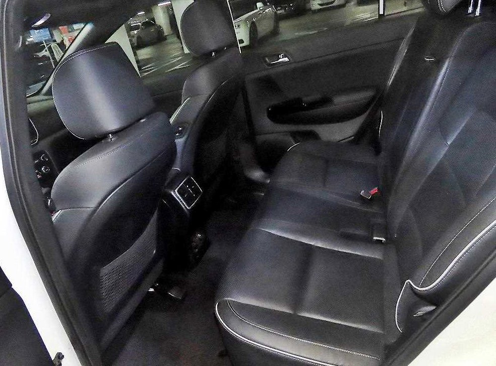 기아 스포티지 2.0 디젤 2WD 사진 7