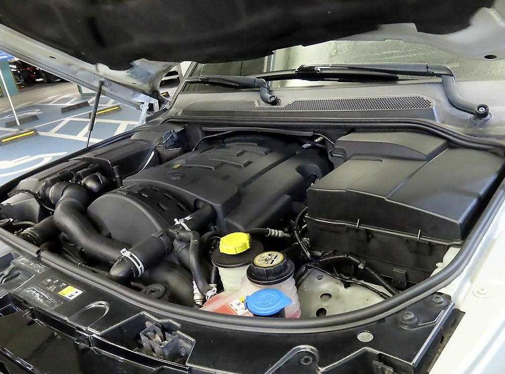 랜드로버 디스커버리 3.0 SDV6 SE 사진 18