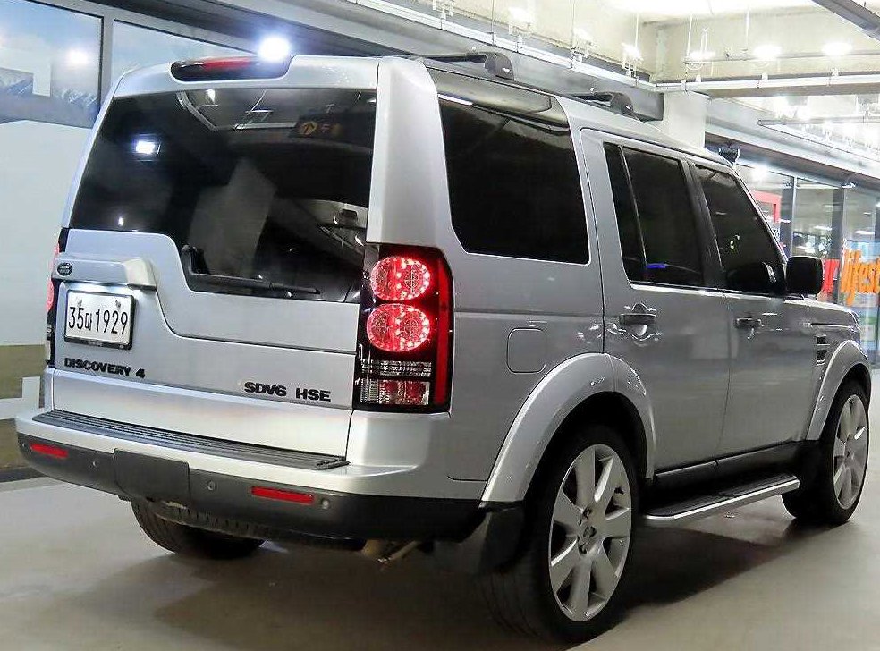 랜드로버 디스커버리 3.0 SDV6 SE 사진 4