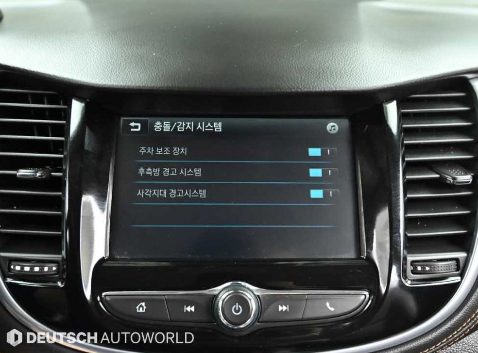 쉐보레 트랙스 가솔린 1.4 퍼펙트 블랙 사진 17
