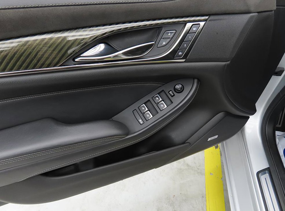 캐딜락 CTS 2.0 프리미엄 AWD 사진 13