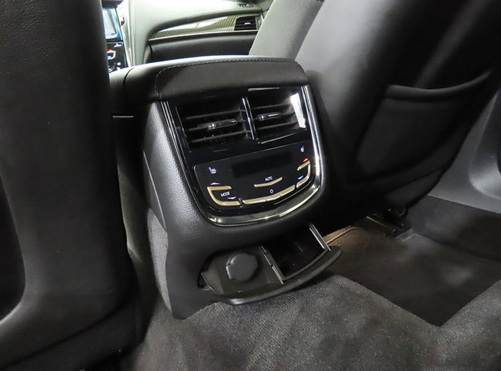 캐딜락 CTS 2.0 프리미엄 AWD 사진 15