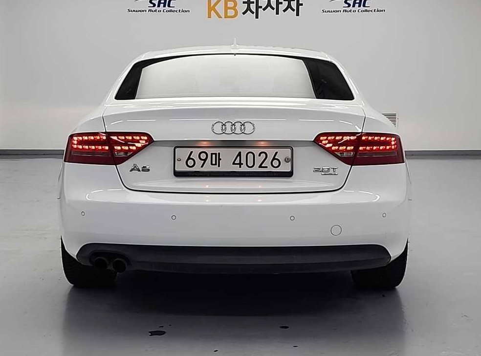 아우디 A5 2.0 TFSI 콰트로 사진 3