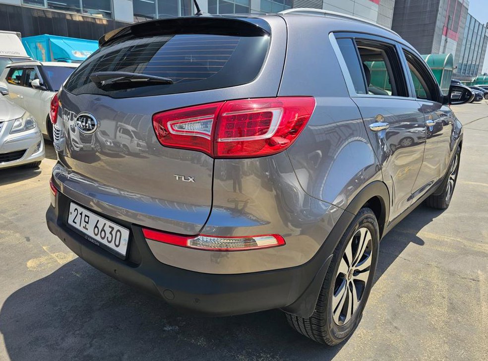 기아 스포티지 2WD TLX 사진 3