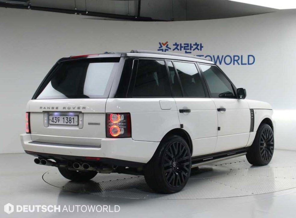 랜드로버 레인지로버 V8 5.0 SUPERCHARGED 사진 2