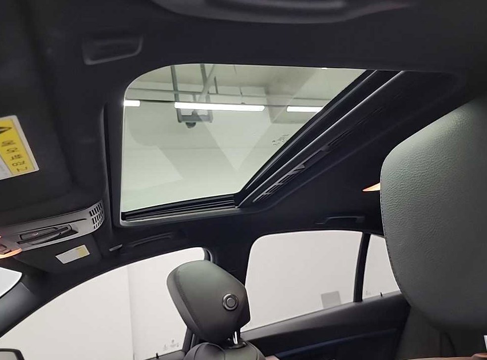 BMW 3시리즈 320i M 스포츠 사진 14