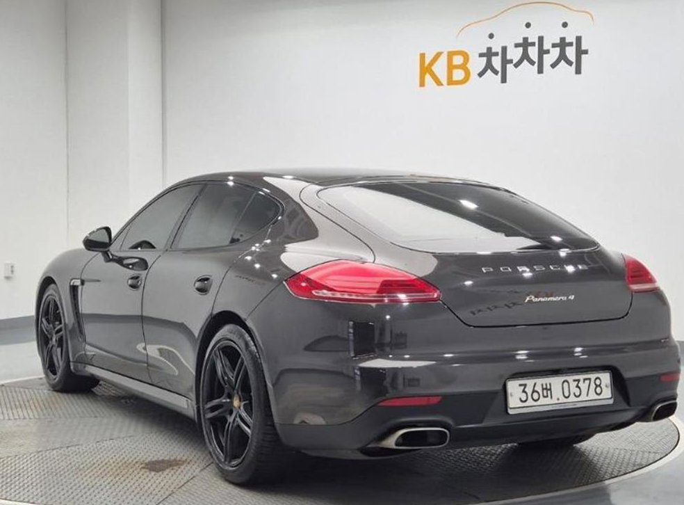 포르쉐 파나메라 3.6 AWD 사진 3