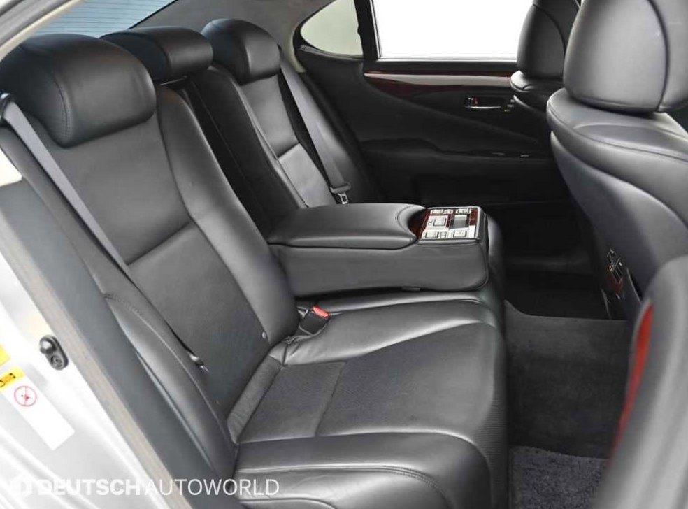 렉서스 LS AWD 사진 12