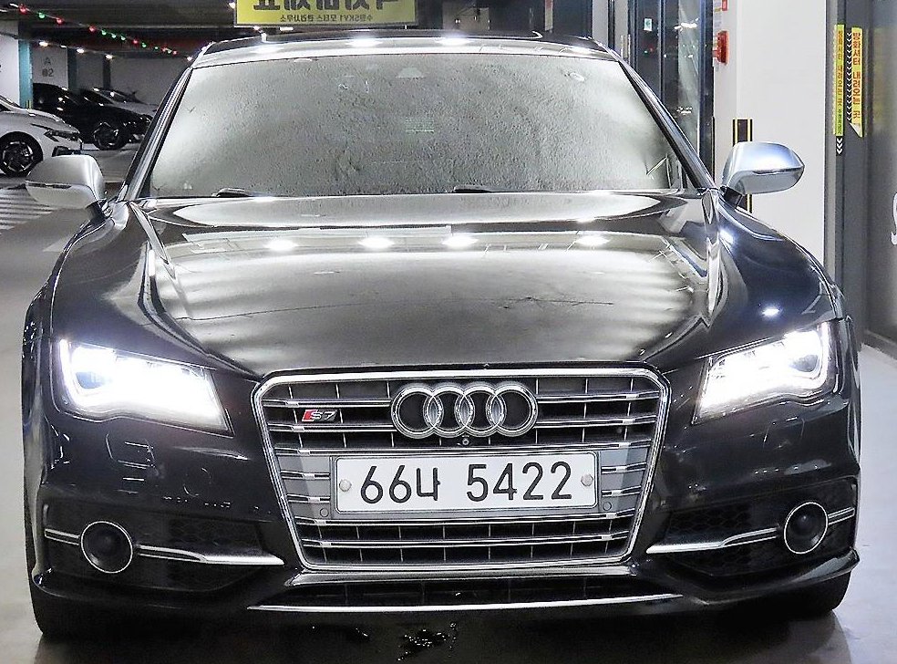 아우디 S7 4.0 TFSI  콰트로 사진 2