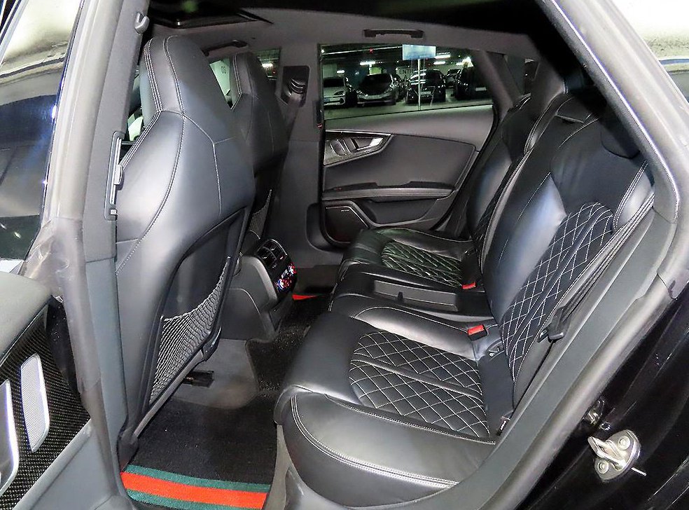 아우디 S7 4.0 TFSI  콰트로 사진 7