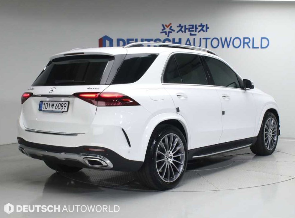 벤츠 GLE 클래스 GLE 450 4MATIC 사진 2