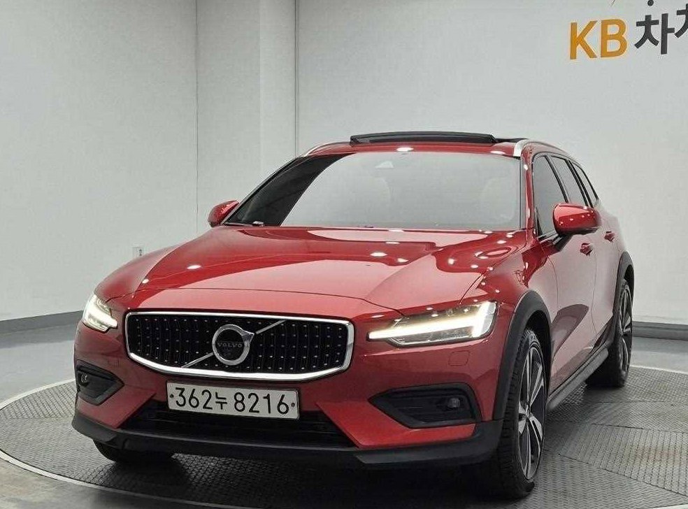 볼보 V60 2.0 T5 프로 AWD