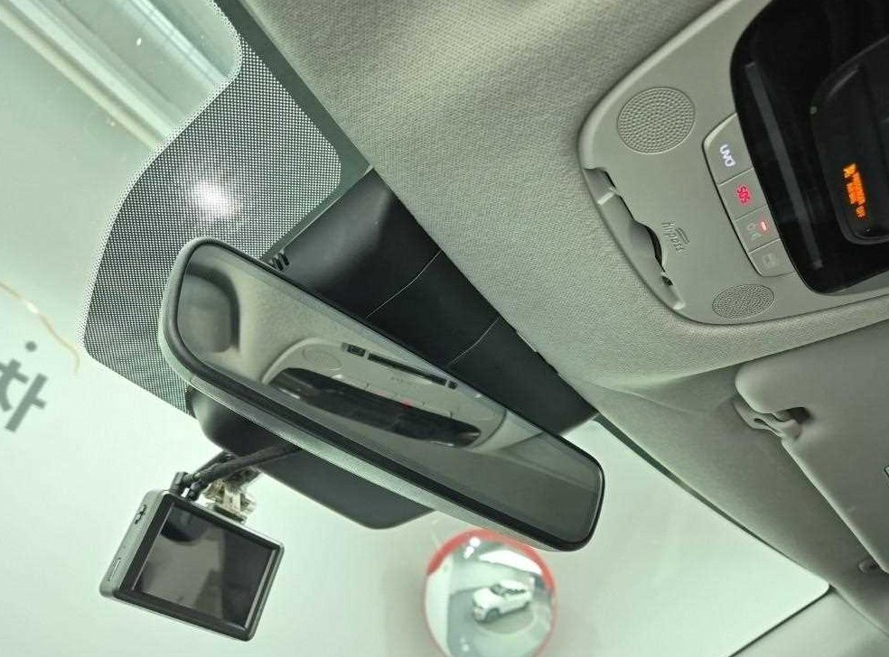 기아 셀토스 가솔린 1.6 터보 4WD 사진 17
