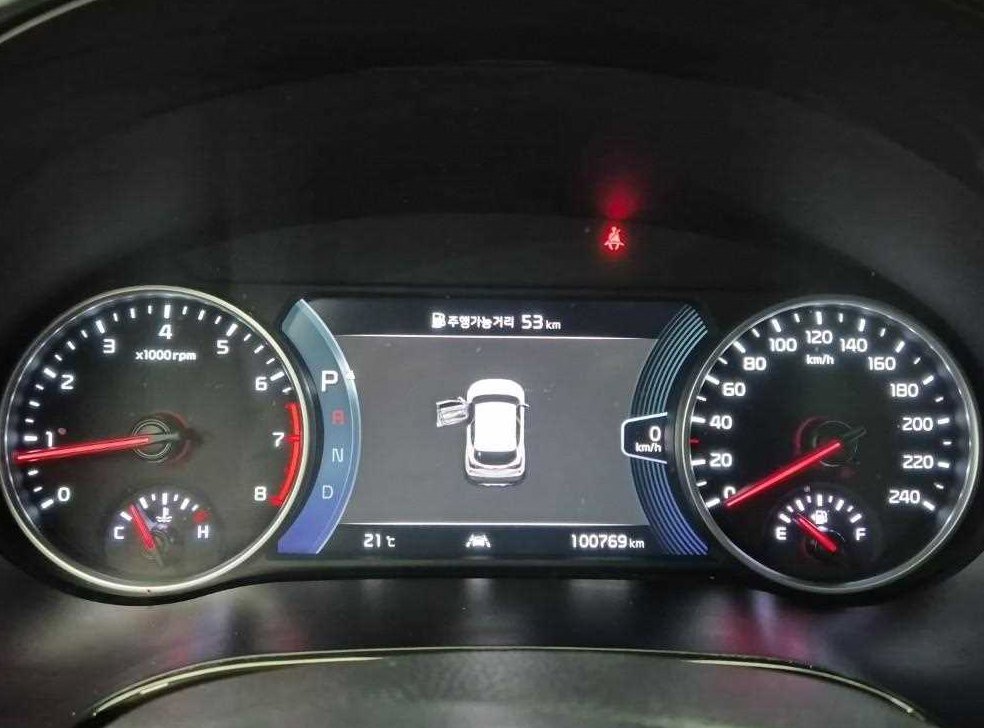 기아 셀토스 가솔린 1.6 터보 4WD 사진 6